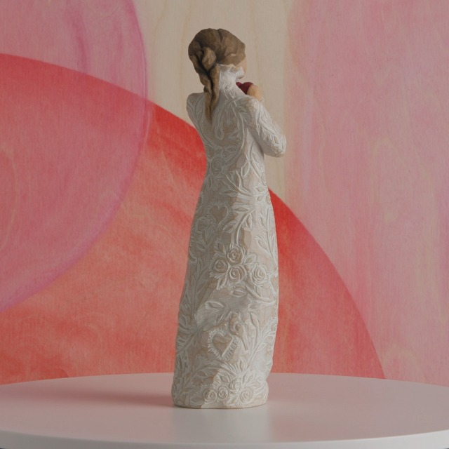 Amazon.com: Willow Tree Je T'Aime (I Love You), Sculpted Hand